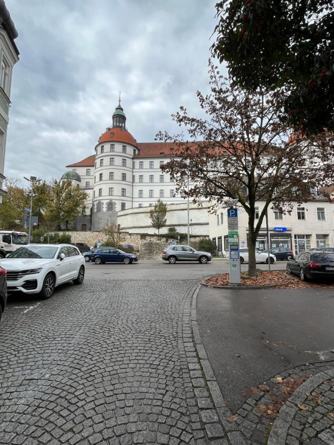 Zimmer Zum Vermieten Direkt An Der Donau Und Am Schloss Neuburg an Der Donau Eksteriør bilde